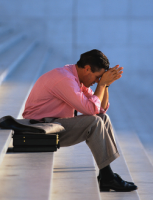 ヤミ金からの借金から抜け出せない。宜野湾市で弁護士に無料相談する